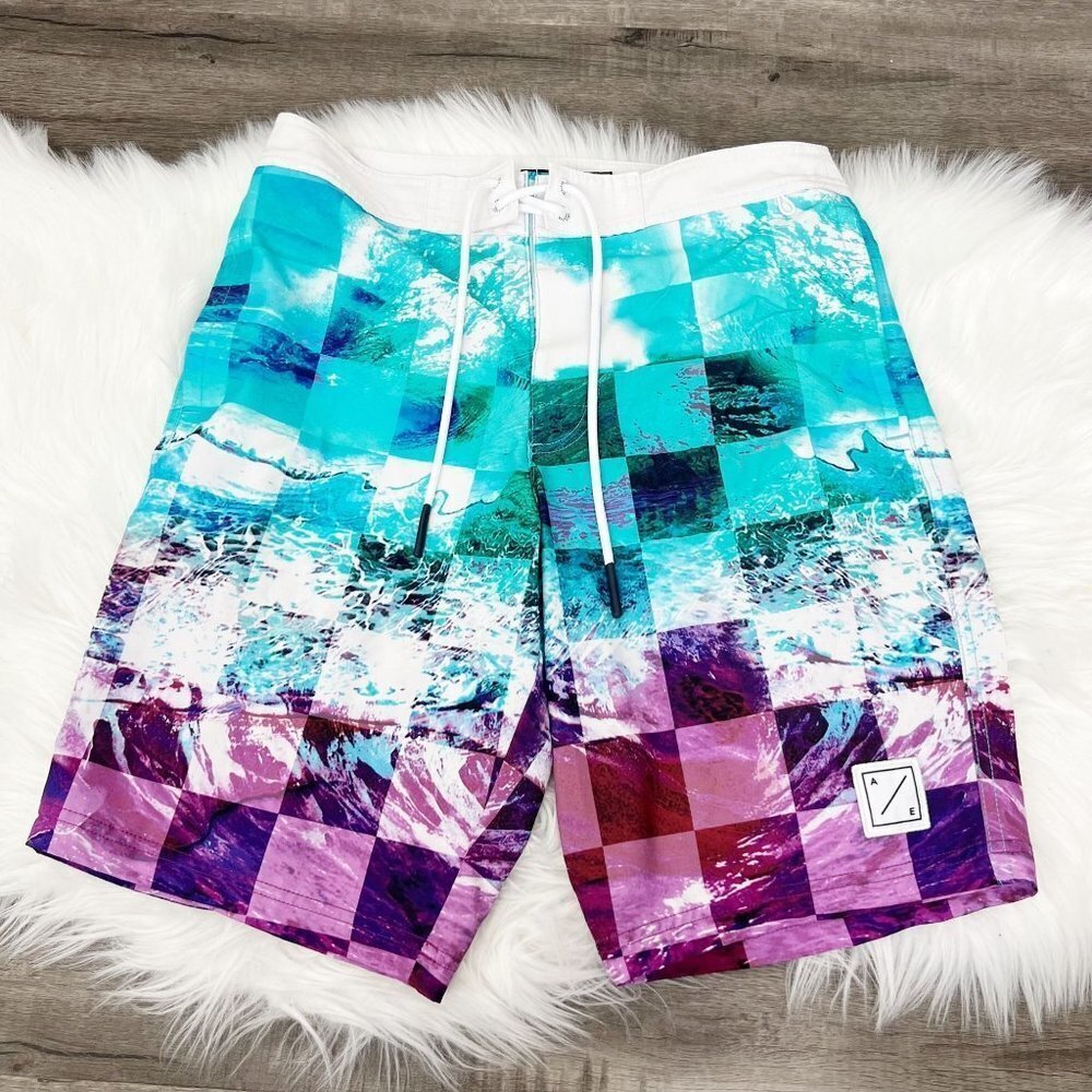 American Eagle Mens Small Festival Board Shorts Surf Swim Check